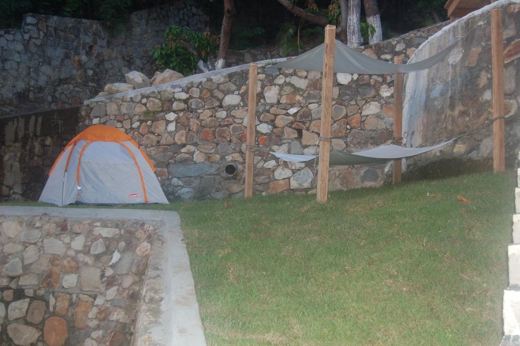 Cocos Camp Hotell Acapulco Rum bild