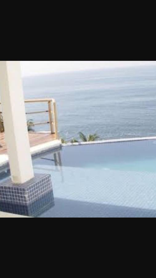 Cocos Camp Hotell Acapulco Rum bild
